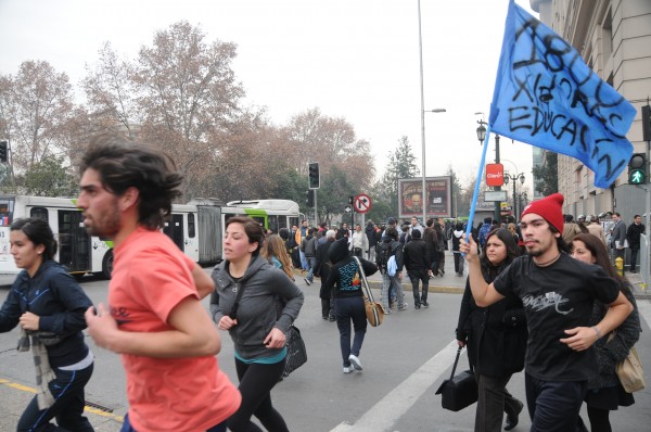 santiago education protest 1800 run