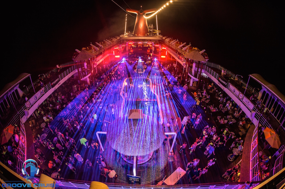 This is what it's like aboard a 72hour continuous rave cruise