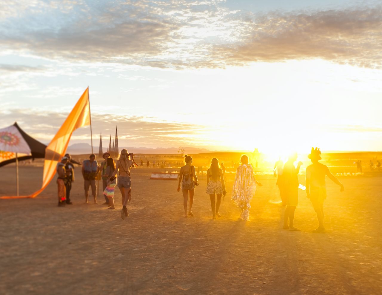 Here S Everything You Need To Know About Sex At Burning Man