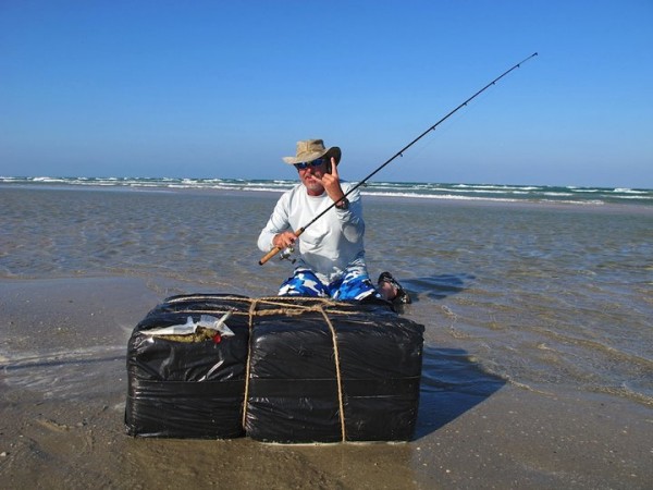Fisherman hooks pot load