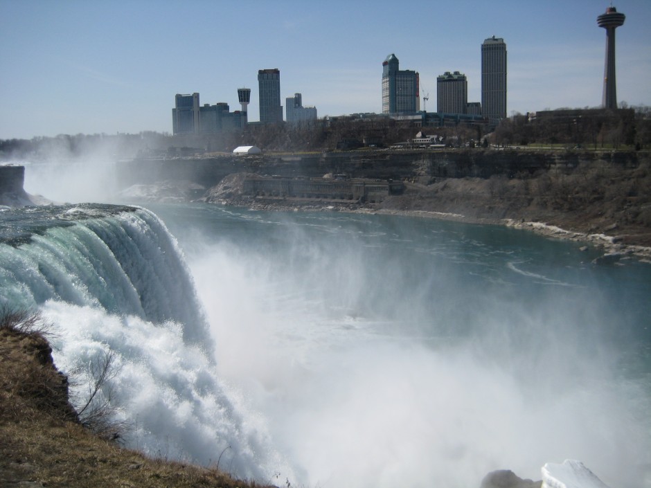 Niagara in Snow