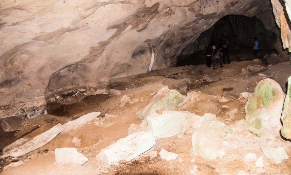 Lungon-Lungon Cave. Lungon means coffin. This is believed to be the ancient burial grounds of the elite members of the society of the 1st settlers of Islas de Gigantes