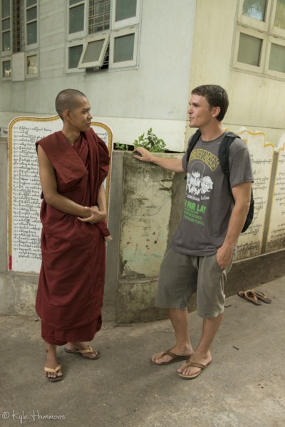 20120929_Burma_036-400x600