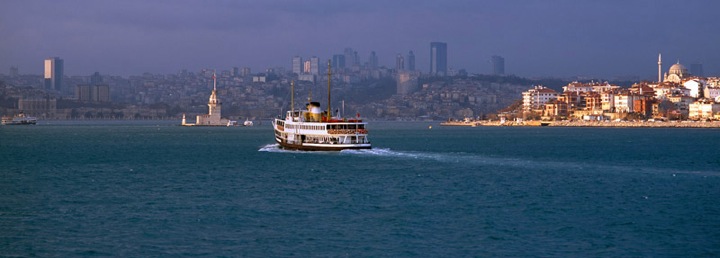 bosphorus_tour_boat001