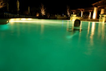 Swimming pool, JW Marriott