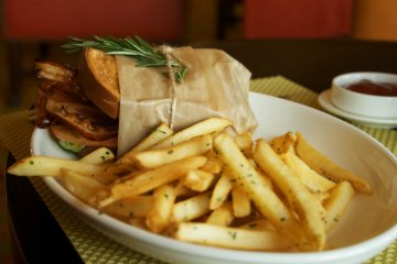 BLT sandwich
