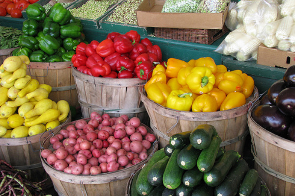 Farmer's market produce