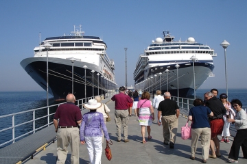 cruise ship