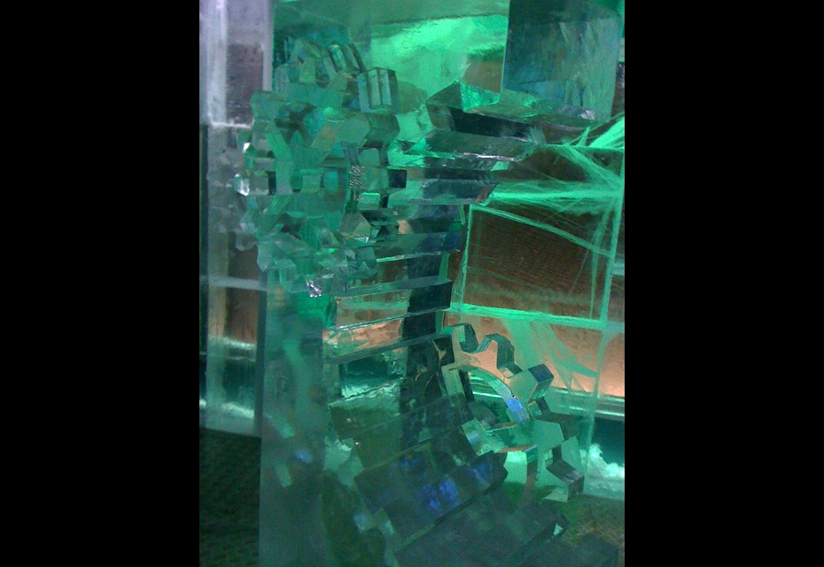 20110116 ice12 24 Ice Sculptures