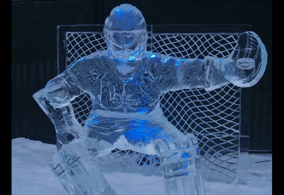 20110116 ice17 24 Ice Sculptures