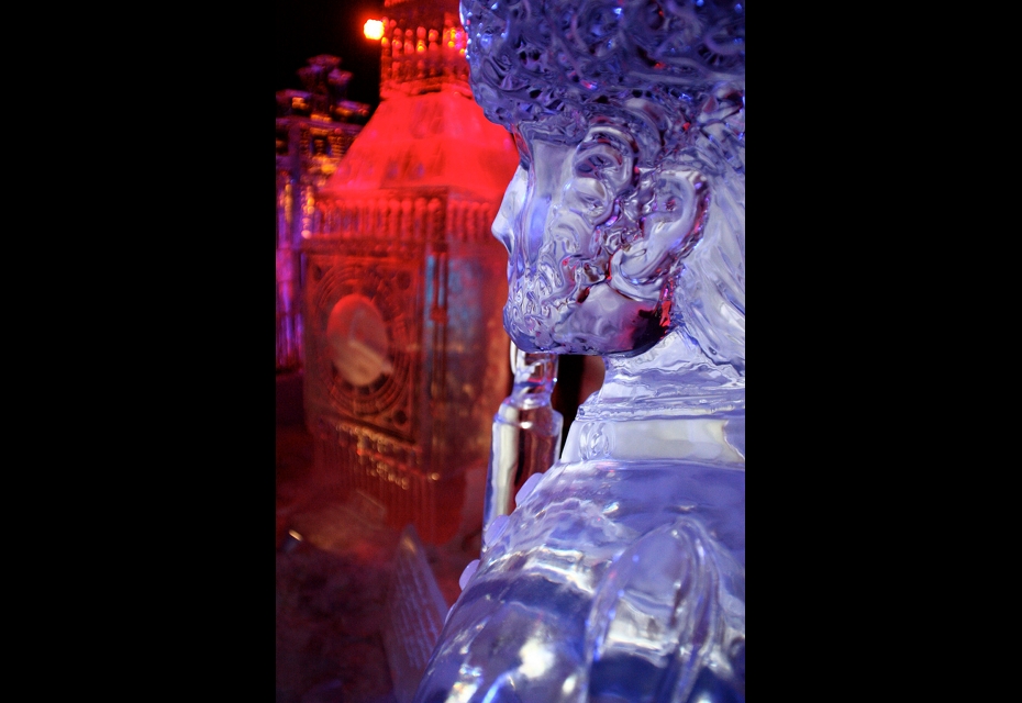 20110116 ice23 24 Ice Sculptures