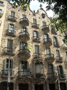 Casa Calvet, Barcelona