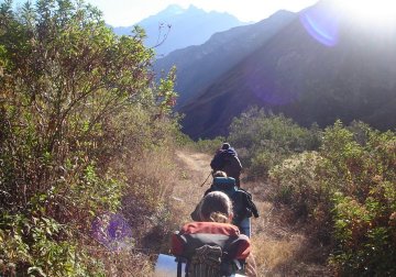 Trekkers heading toward Choquequirao