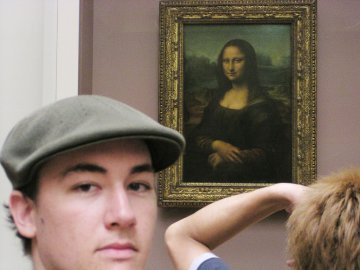 Crowds in front of Mona Lisa