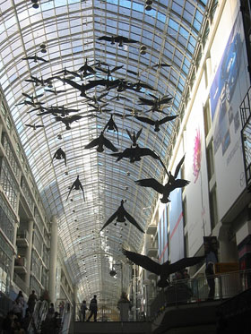Toronto Eaton Centre, Flight Stop