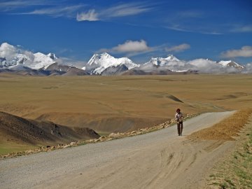 One of Tibet's highest passes