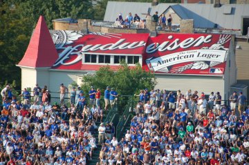 Budweiser roof, Wrigley Field