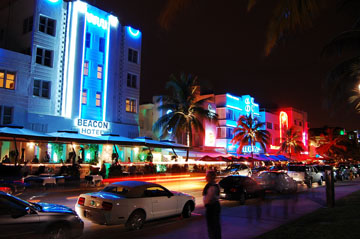 Night shot in South Beach, Miami