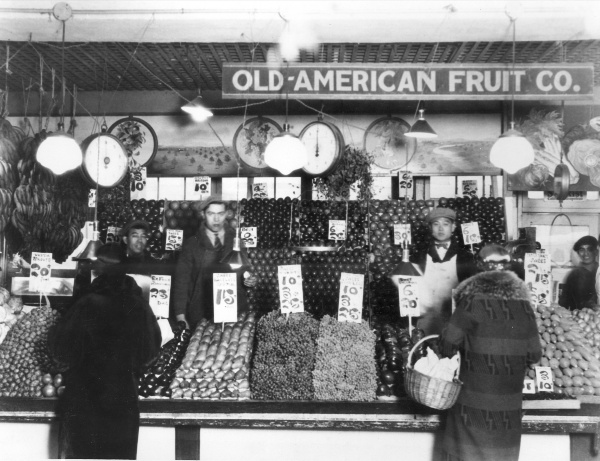 Produce stand, Pike Place Market