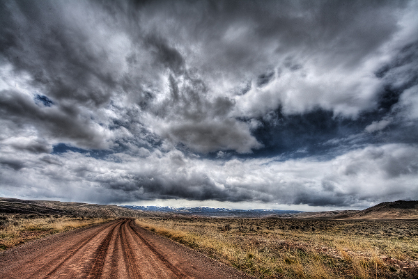 Wyoming dirt road