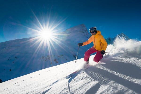 5 Essential Gear for Telemark Skiing