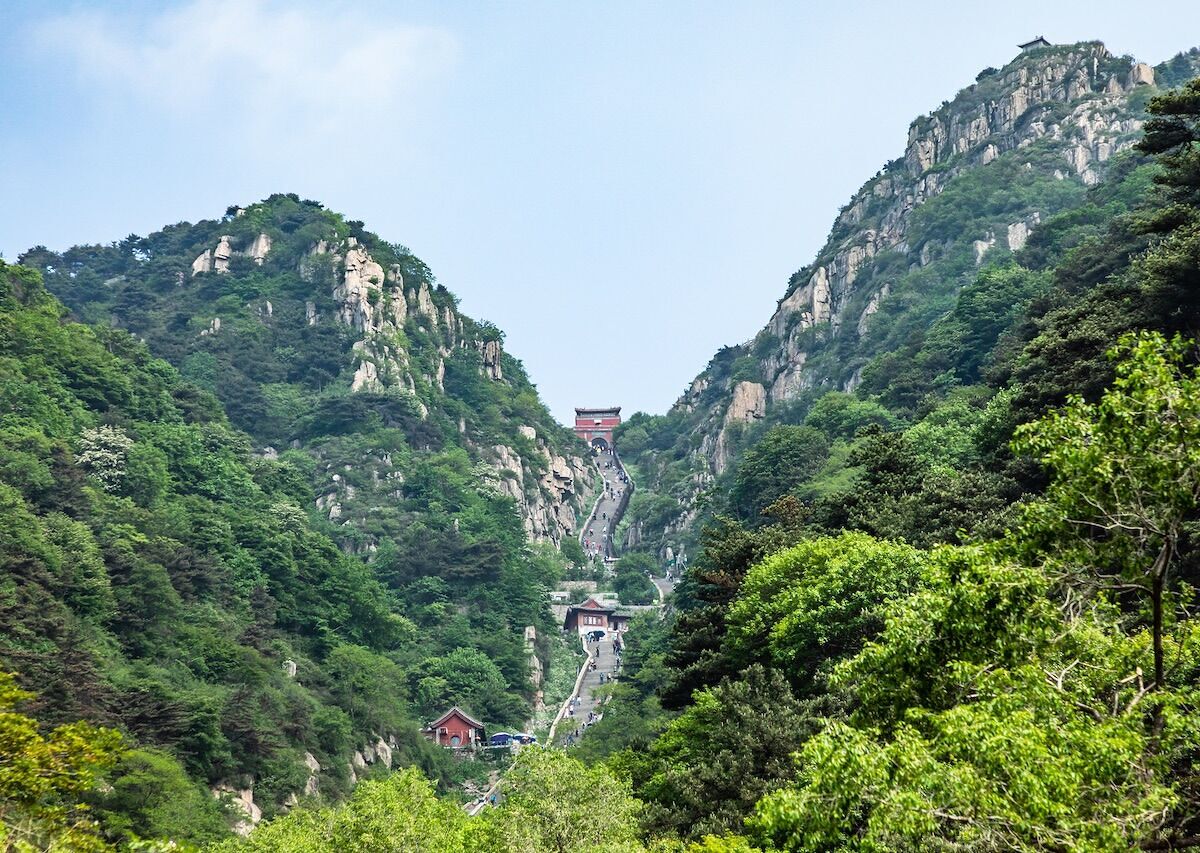 tai-shan-a-sacred-climb