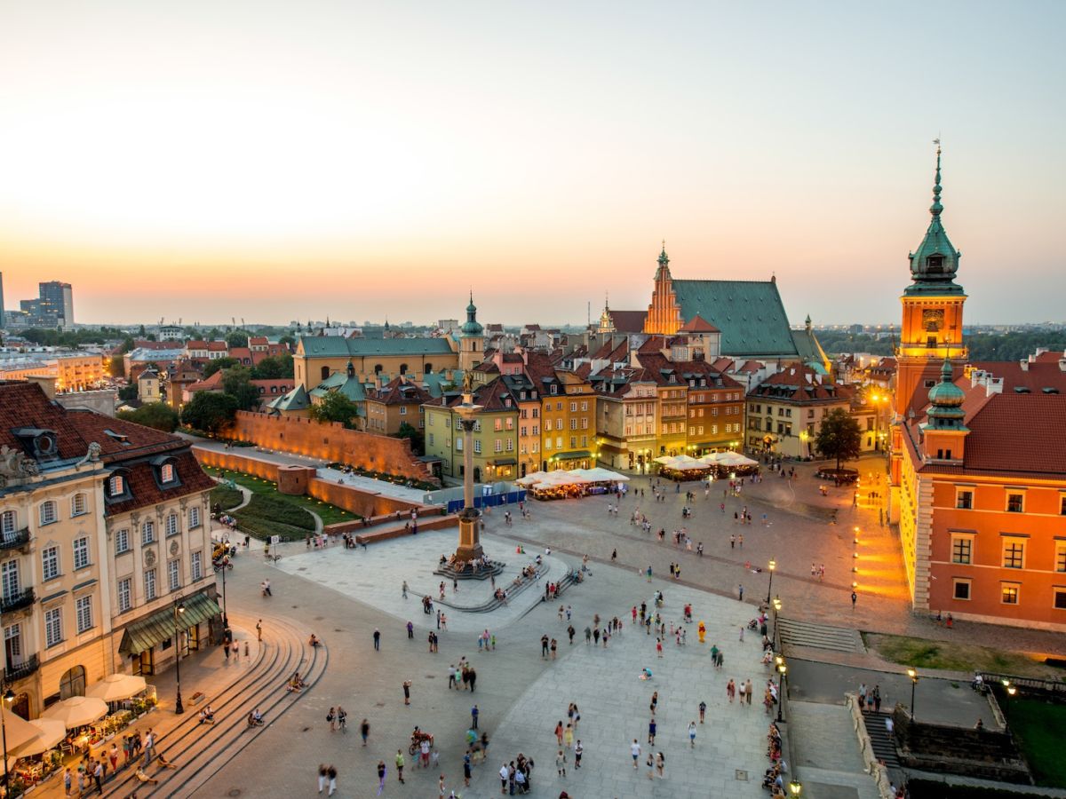 Warsaw, Poland Travel Guides for 2024 - Matador