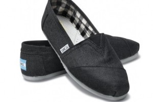 dressy toms