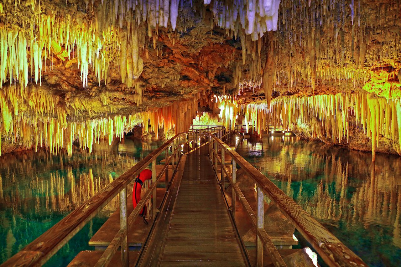 bermuda crystal cave tour