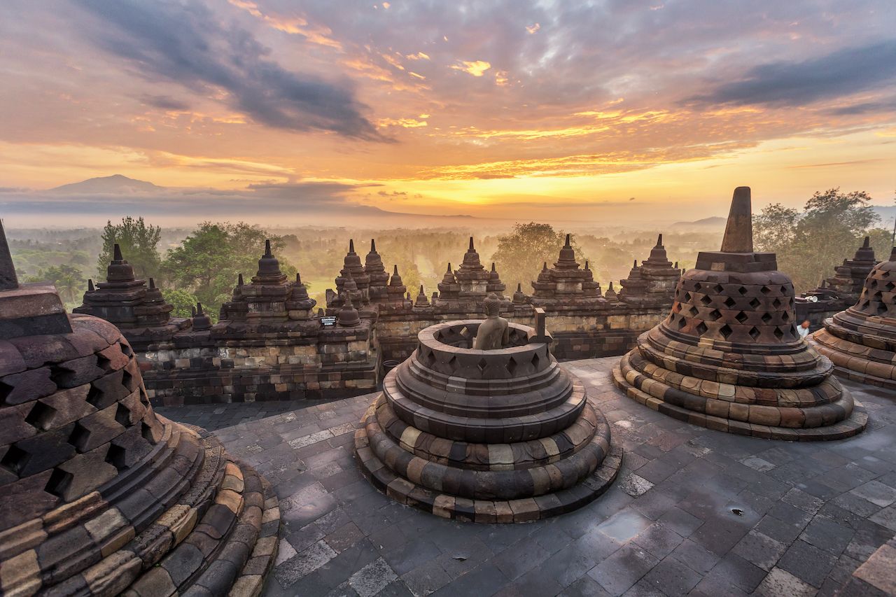 The 30 Most Amazing Ancient Ruins and Where To Find Them