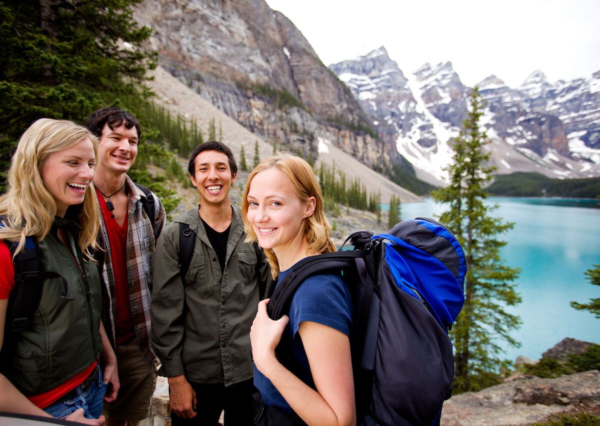 young travel groups canada