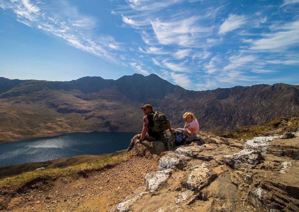 Off grid living wales