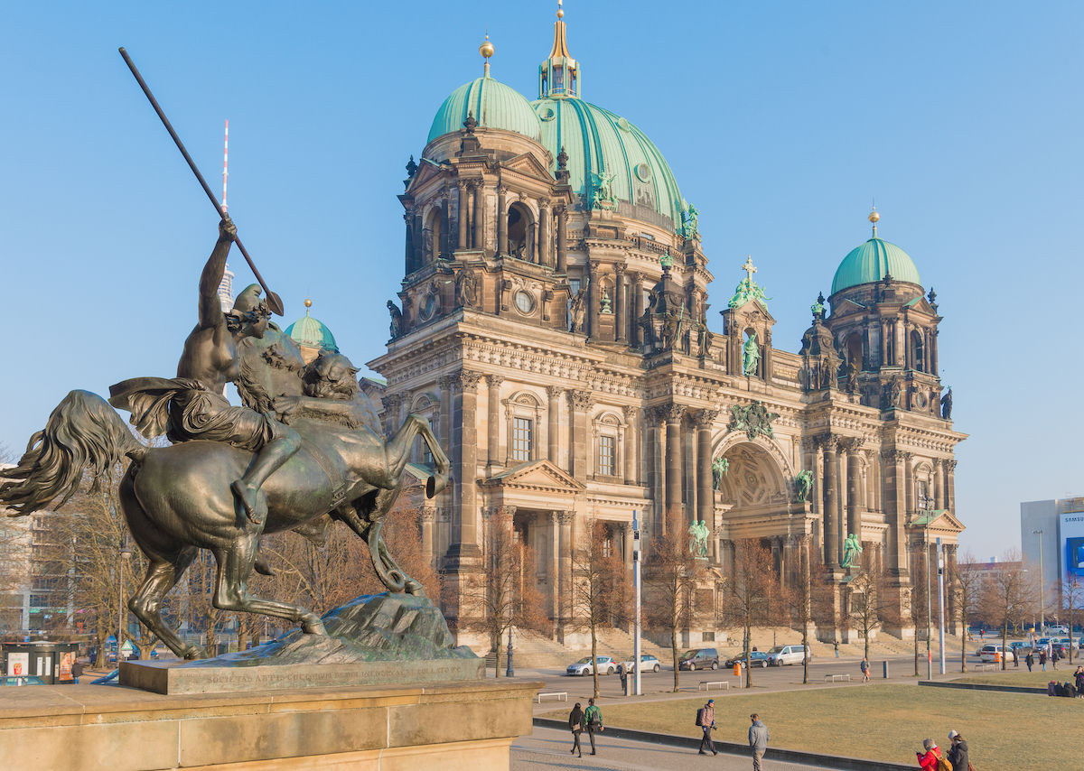 Berlin hat. Музейный остров. The Berlin Cathedral, a United Protestant Cathedral in Berlin..