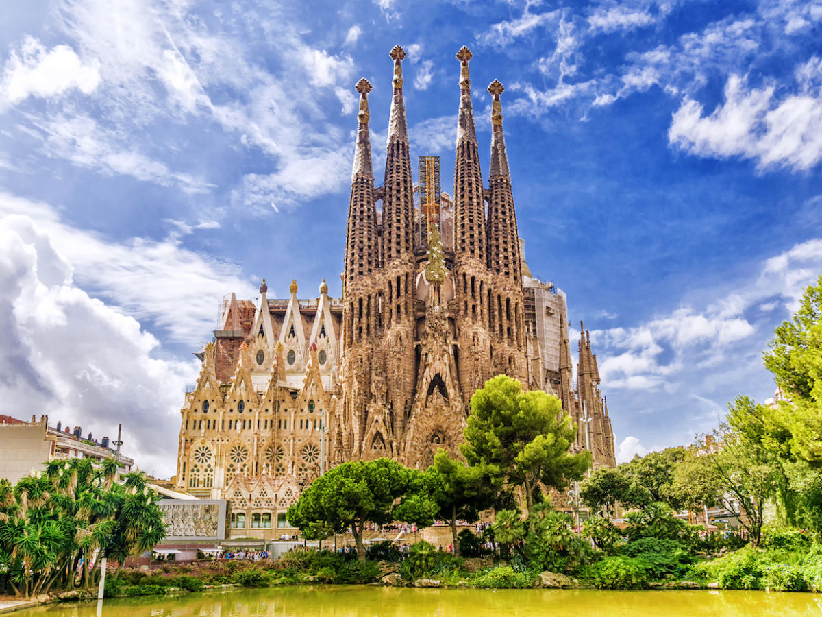 This Is What the Sagrada Familia Will Look Like When Completed in 2026