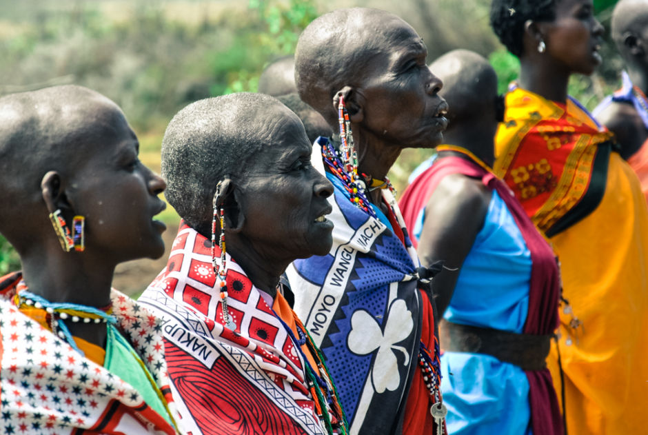 photographer-fernando-condado-documents-his-meeting-with-nomadic-tribes