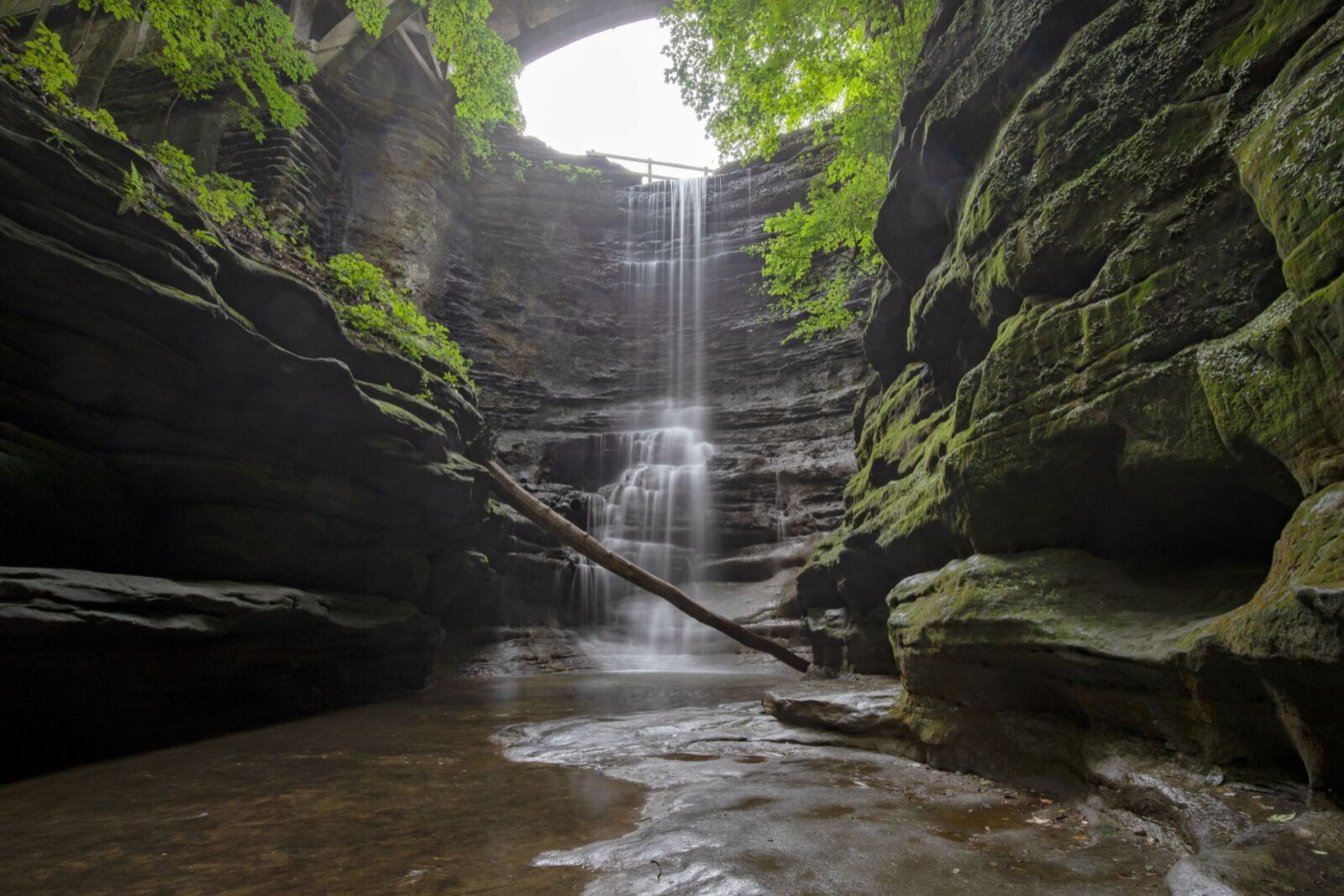 Illinois state parks - waterfall
