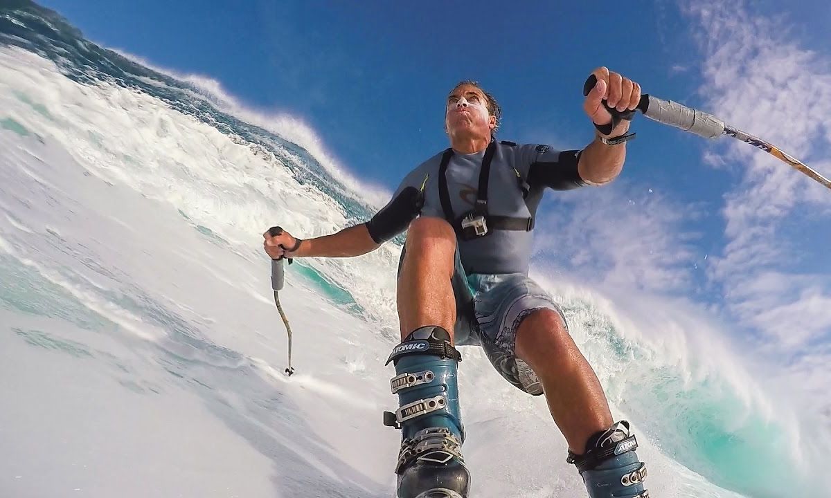 Hawaii's Most Dangerous Waves Conquered by Professional Athlete on Skis
