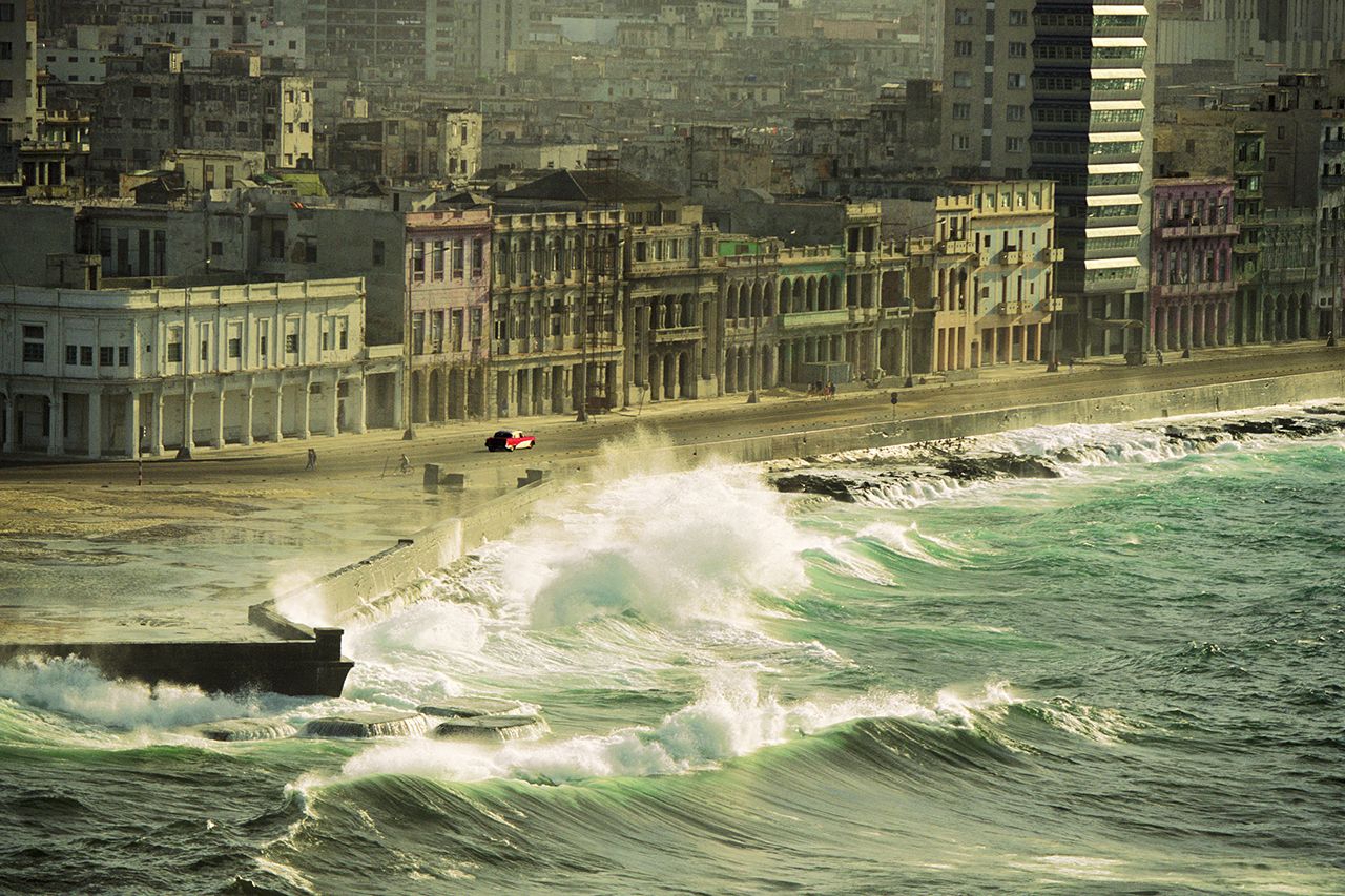 This Moment, Exactly so -- My 20-Year Portrait of Cuba