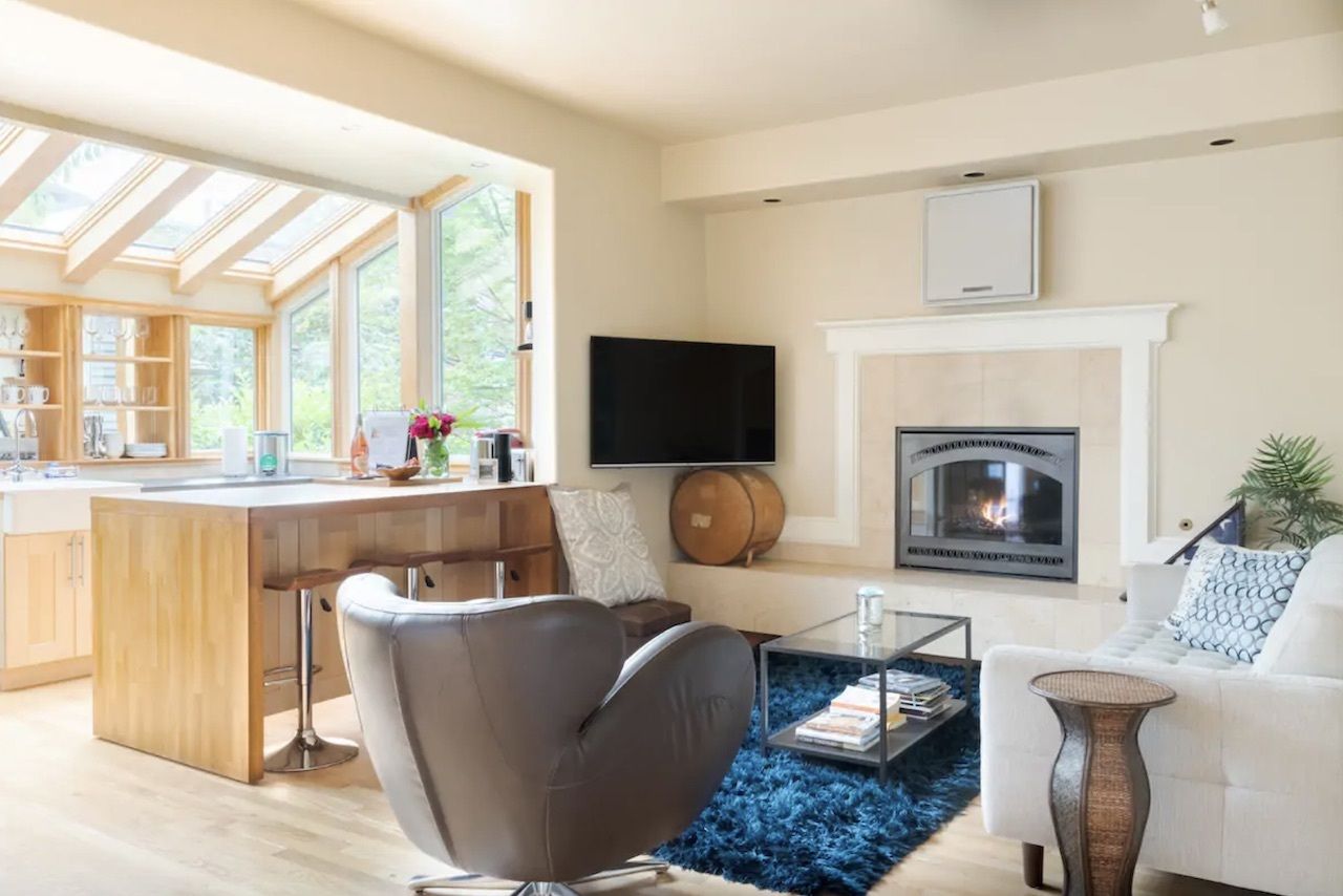 13 Airbnbs in Seattle for an Affordable Getaway