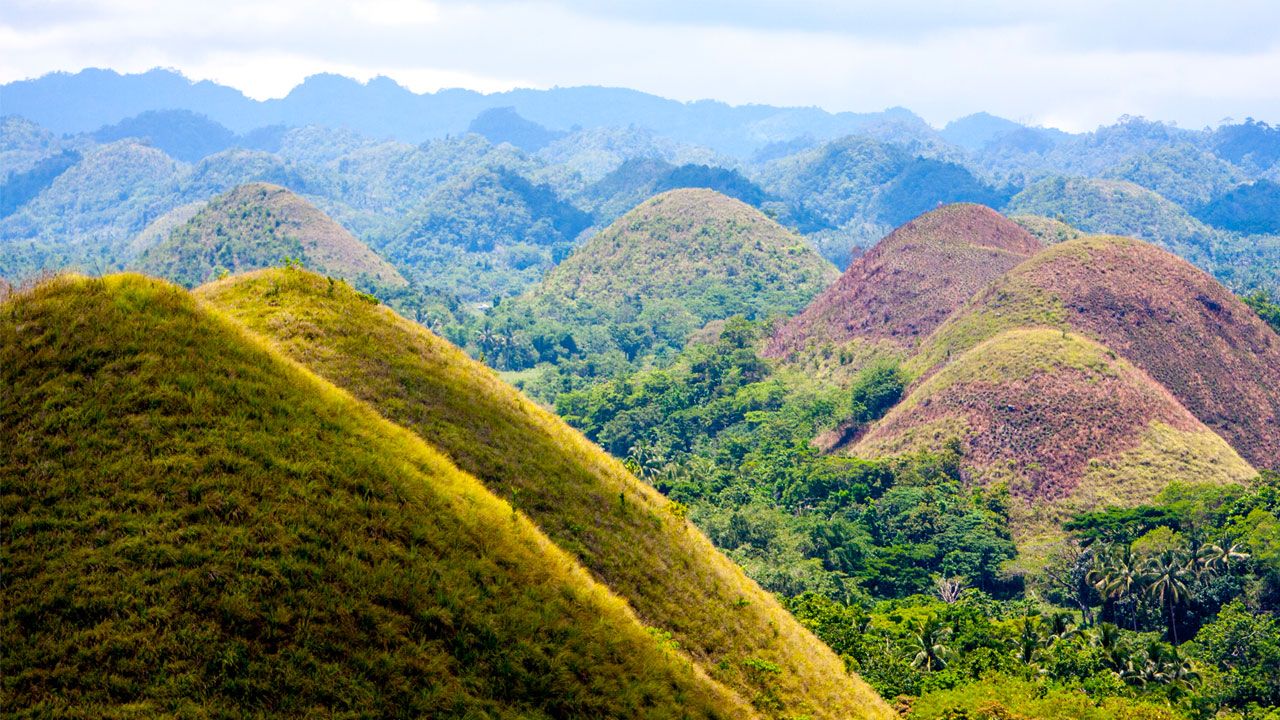 Guide to the Chocolate Hills in Bohol, Philippines: how to visit