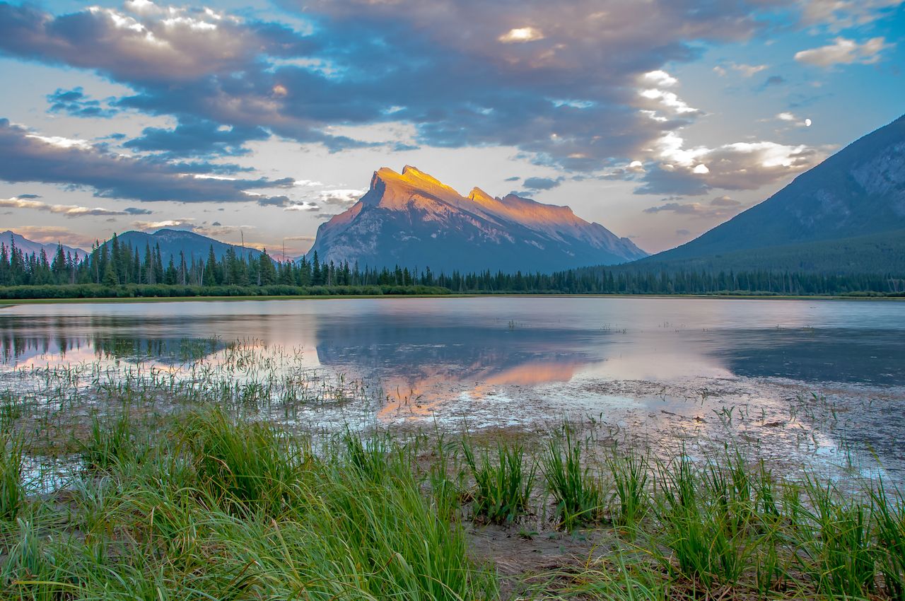 The Canadian Rockies: 10 Best Places To Experience Sunrise and Sunset