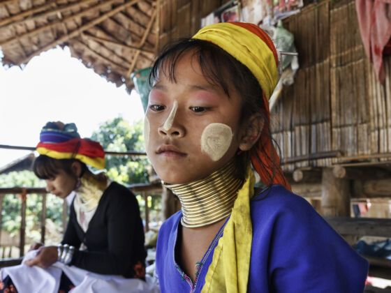 80+ Padaung Woman With Neck Rings Myanmar Stock Photos, Pictures &  Royalty-Free Images - iStock