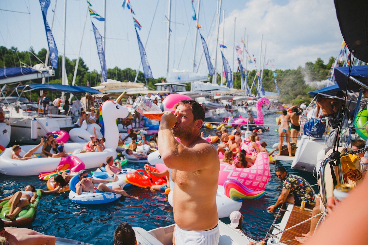 yacht week croatia party