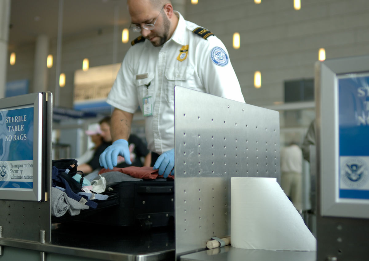 Tsa S Security Checkpoints Might Be Removed From Regional Airports Tsa S Security Checkpoints Might Be Removed From Regional Airports