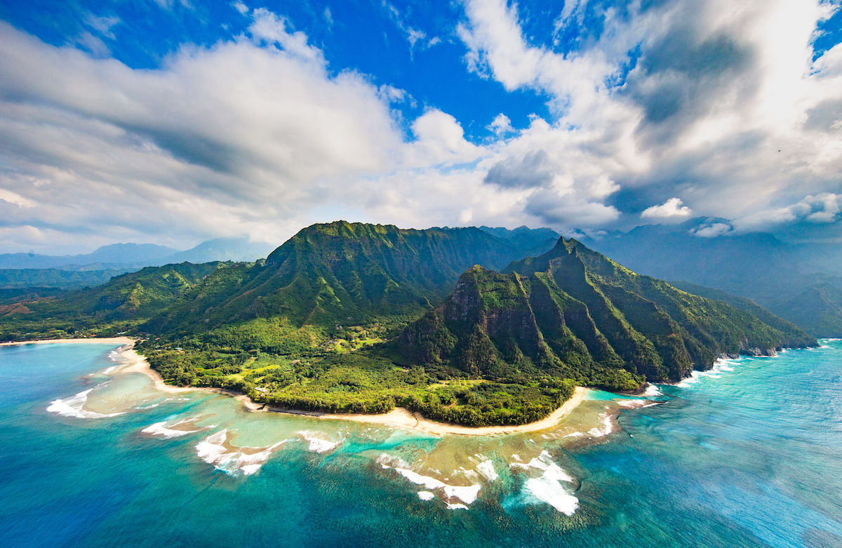 Why Kauai Is the Best Hawaiian Island To Visit, and Things To Do in Kauai