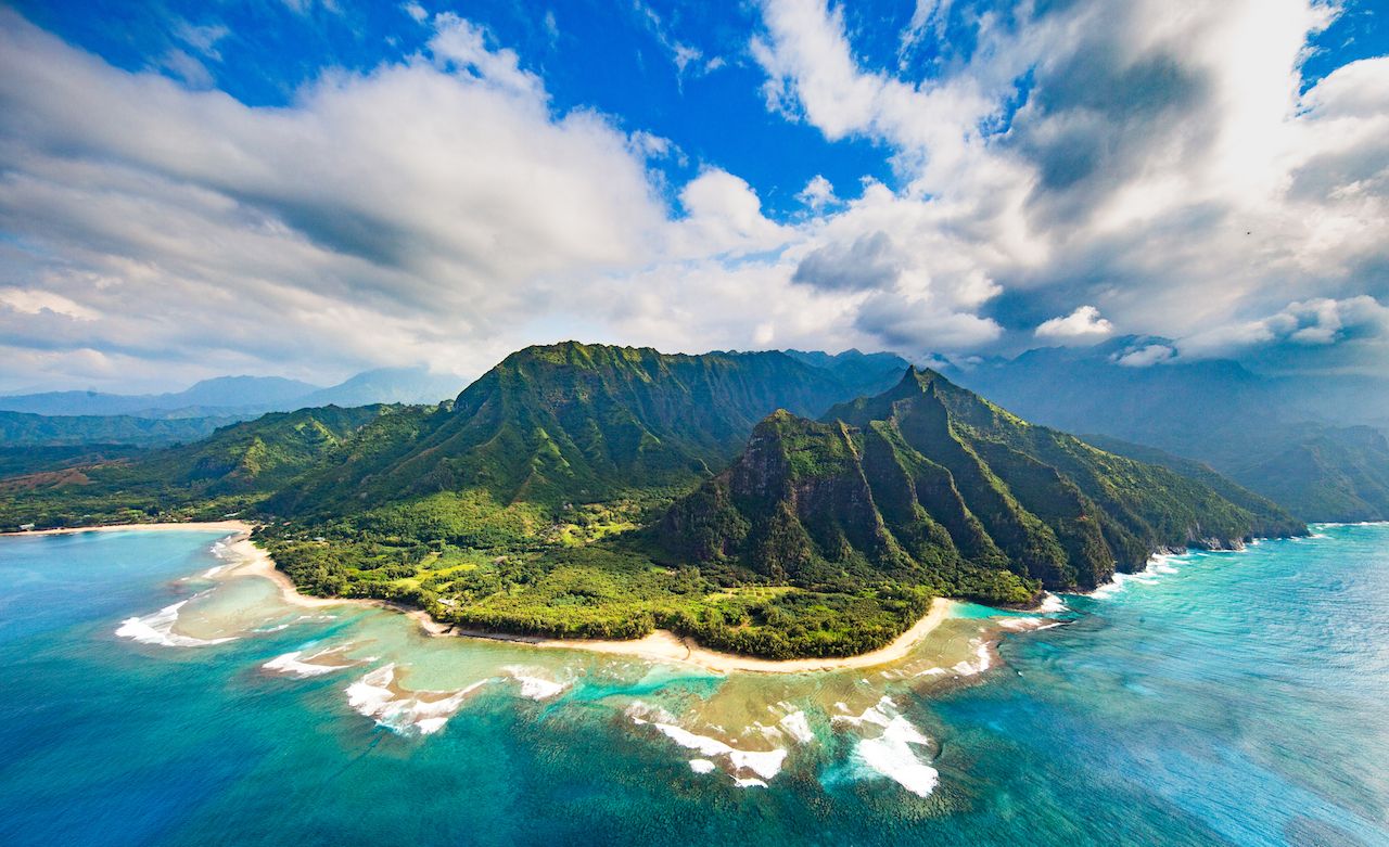 Why Kauai Is the Best Hawaiian Island To Visit, and Things To Do in Kauai