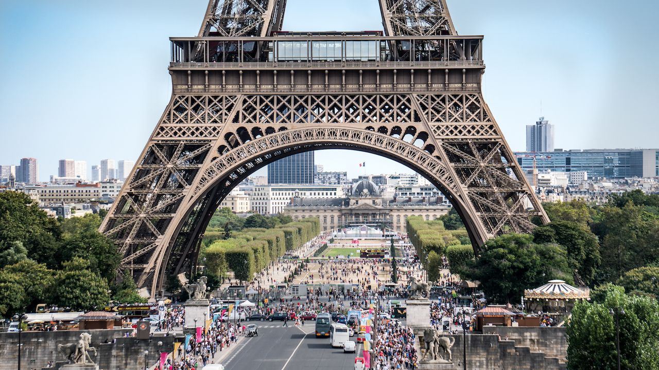 Eiffel Tower Closed for Second Day Due to a Strike