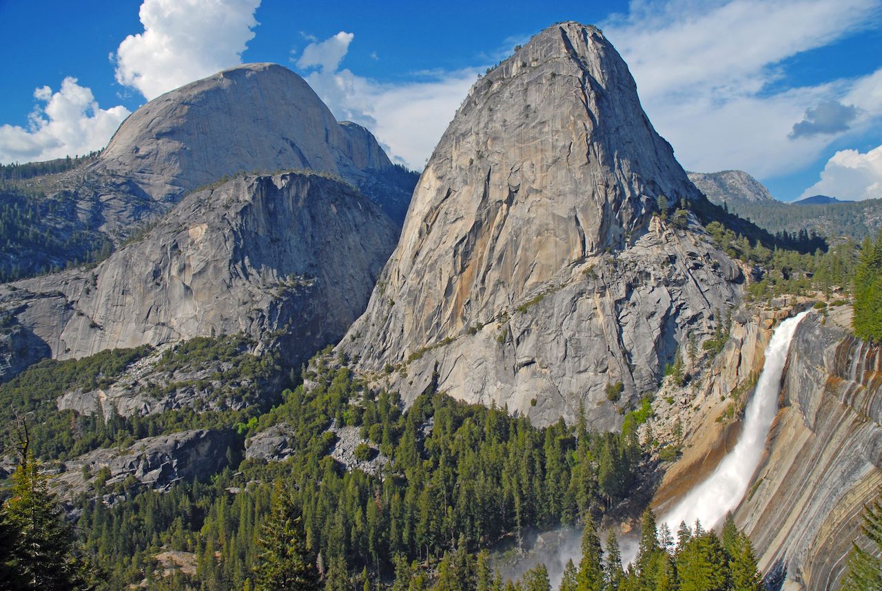 The Best Sections You Can Hike On The Famous Pacific Crest Trail