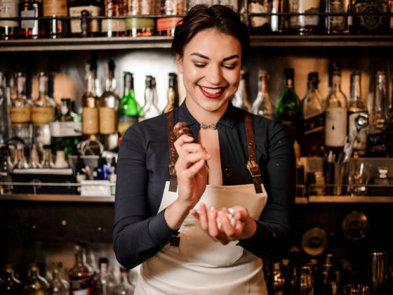 average bartender salary asheville