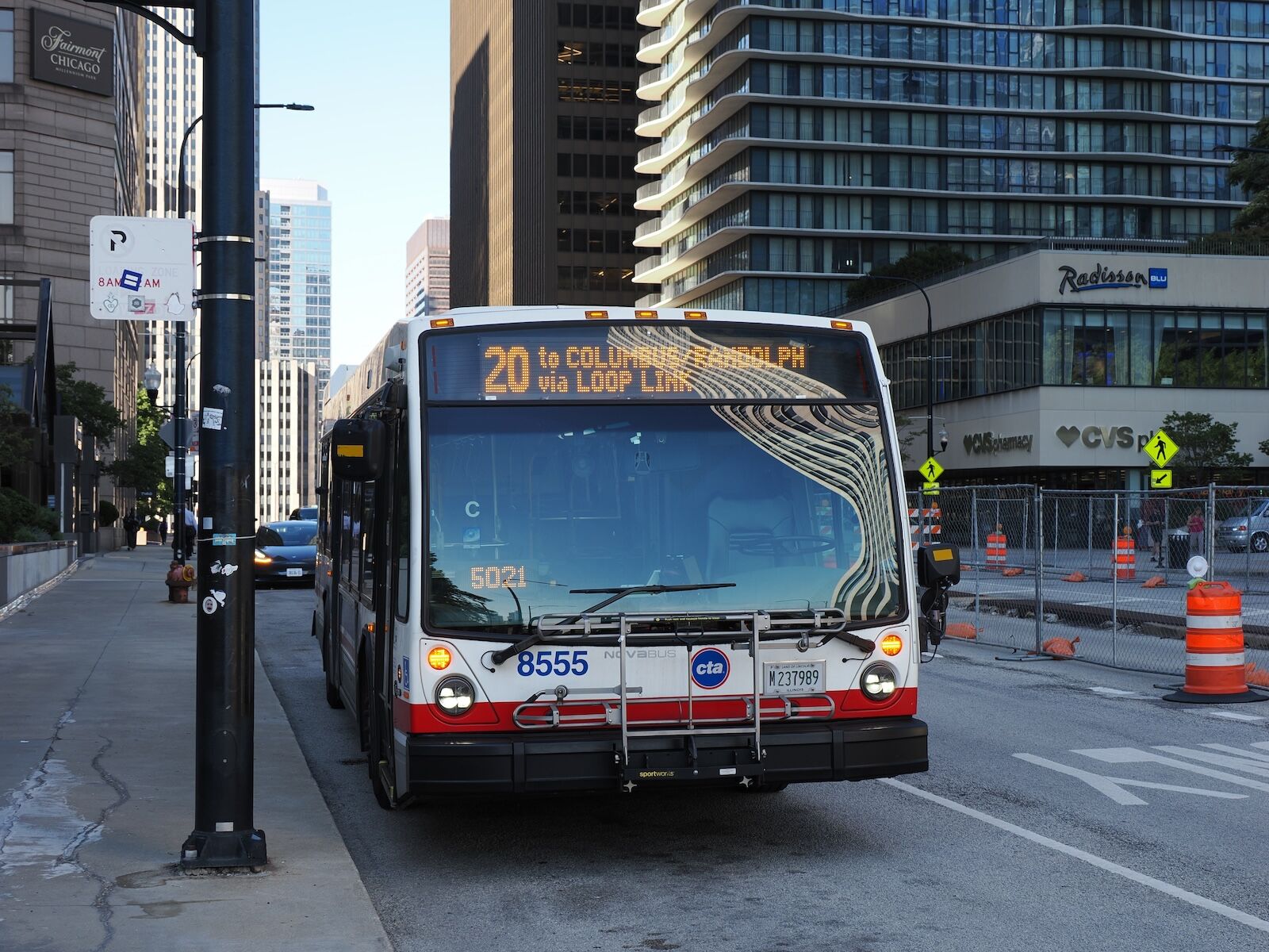 CTA bus in chicago